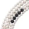 Bijou pour femme sautoir 5 rangs perles fantaisies blanc ivoire noir et rouge par The Cocoonalist